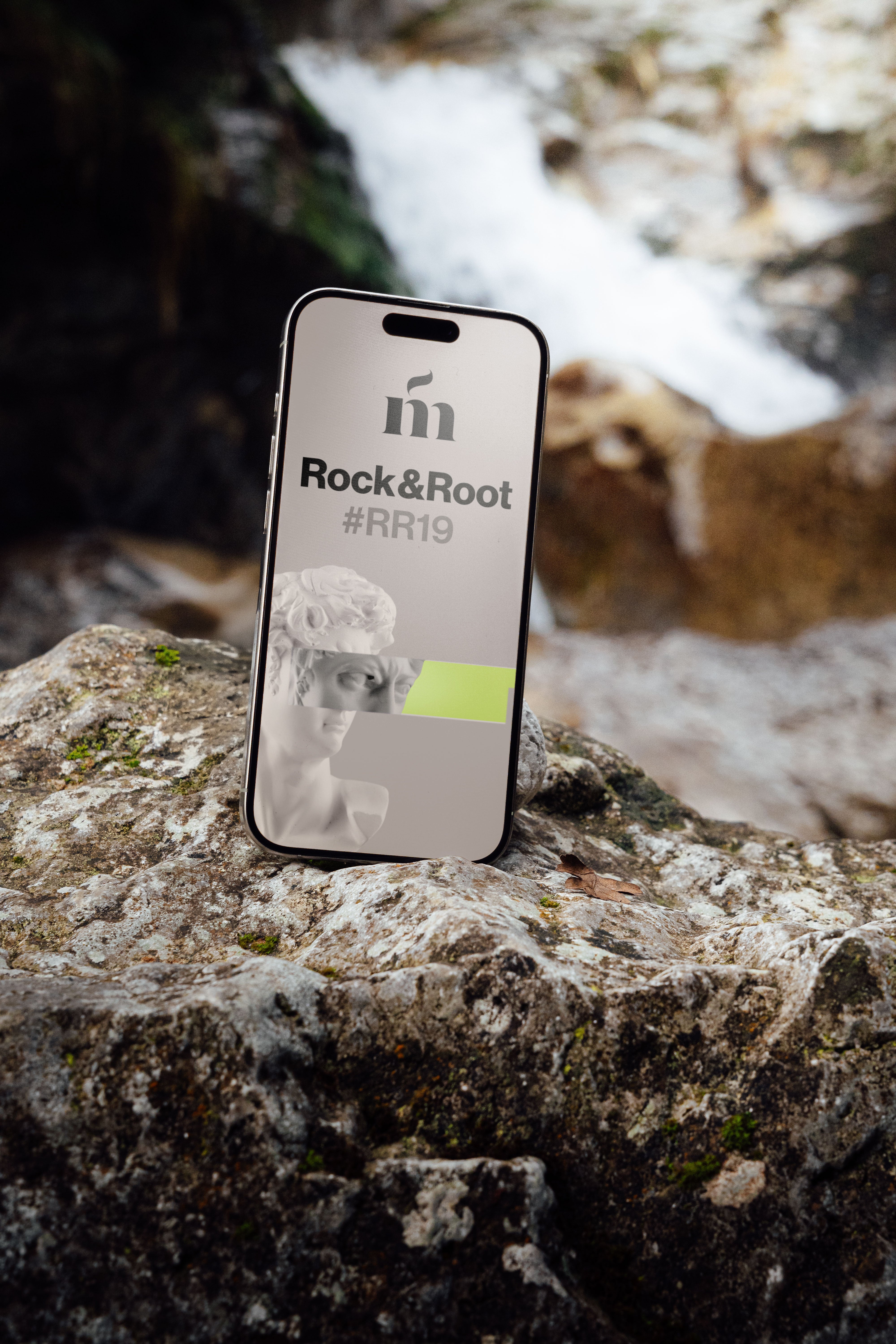 RR19_iPhone 15
